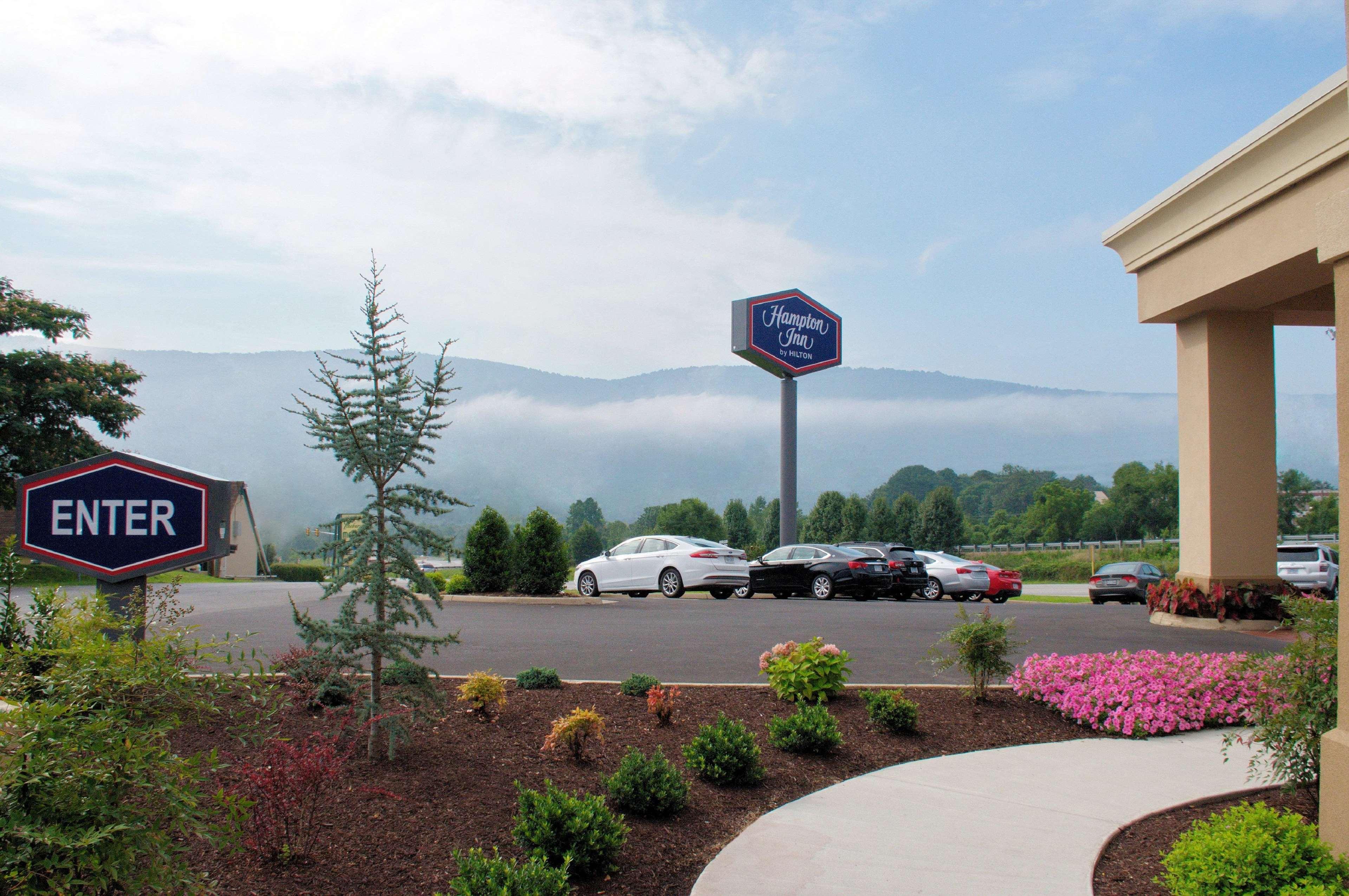 Hampton Inn Covington Va Εξωτερικό φωτογραφία