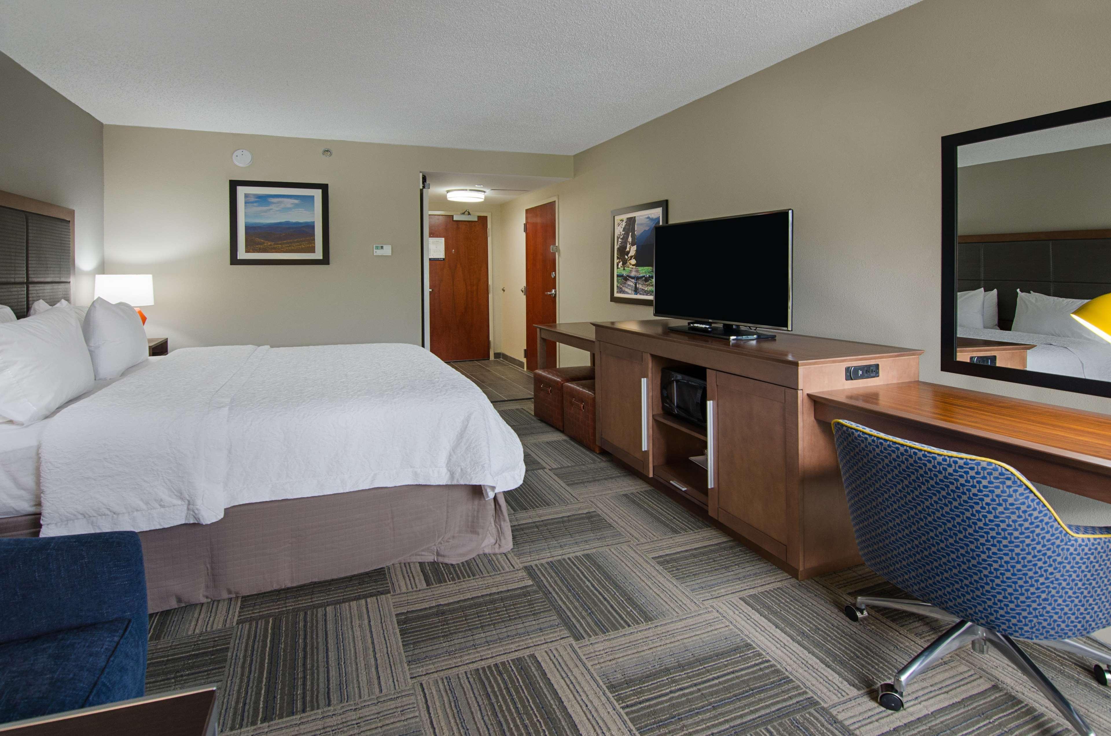 Hampton Inn Covington Va Εξωτερικό φωτογραφία