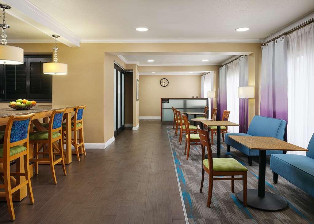 Hampton Inn Covington Va Εσωτερικό φωτογραφία