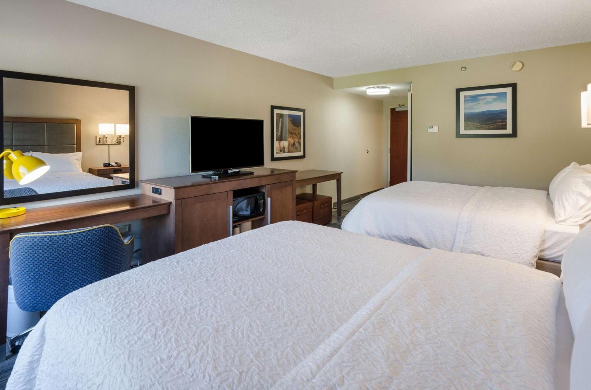 Hampton Inn Covington Va Εξωτερικό φωτογραφία